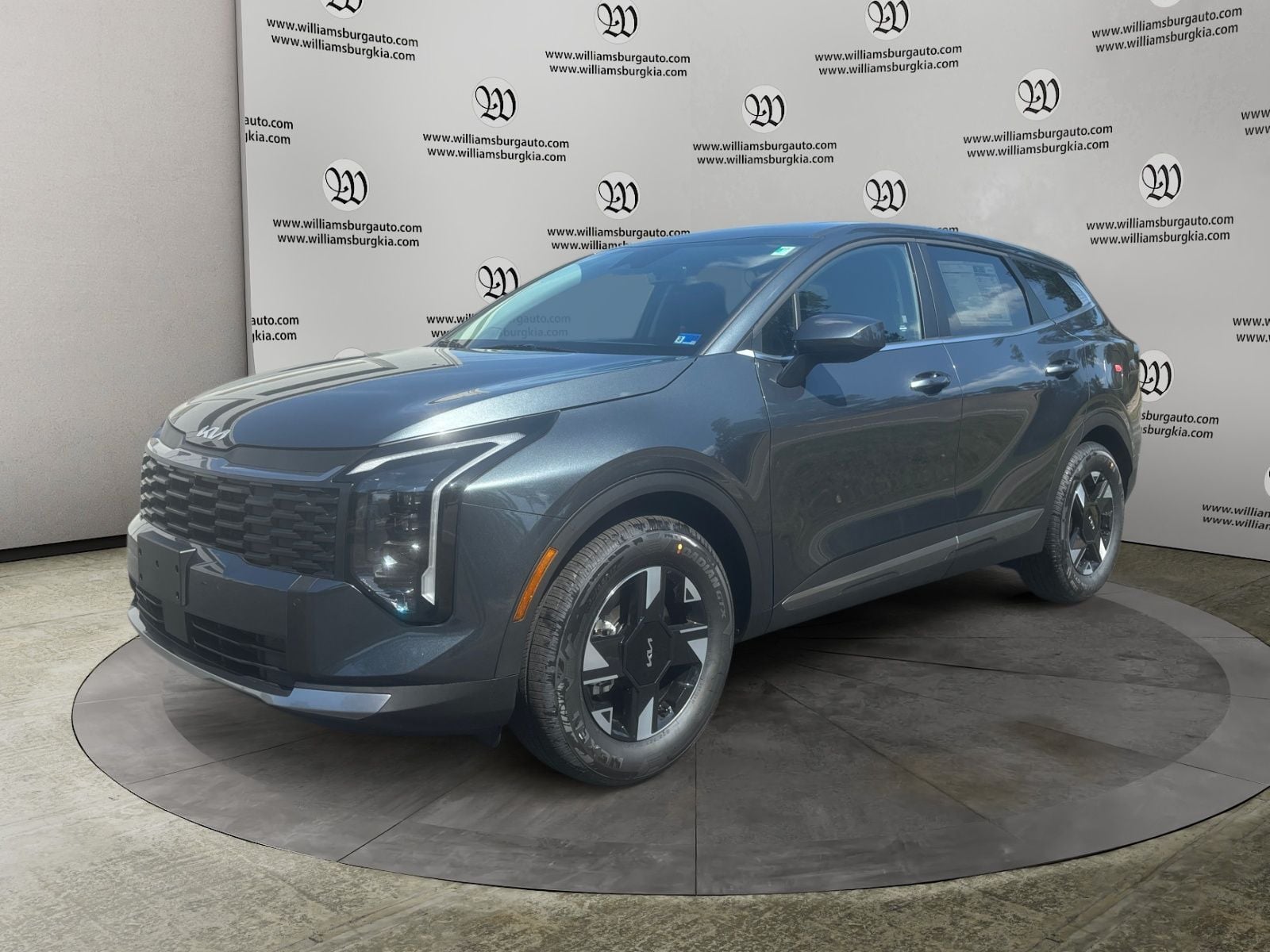 New 2026 Kia Sportage LX - photo - 0