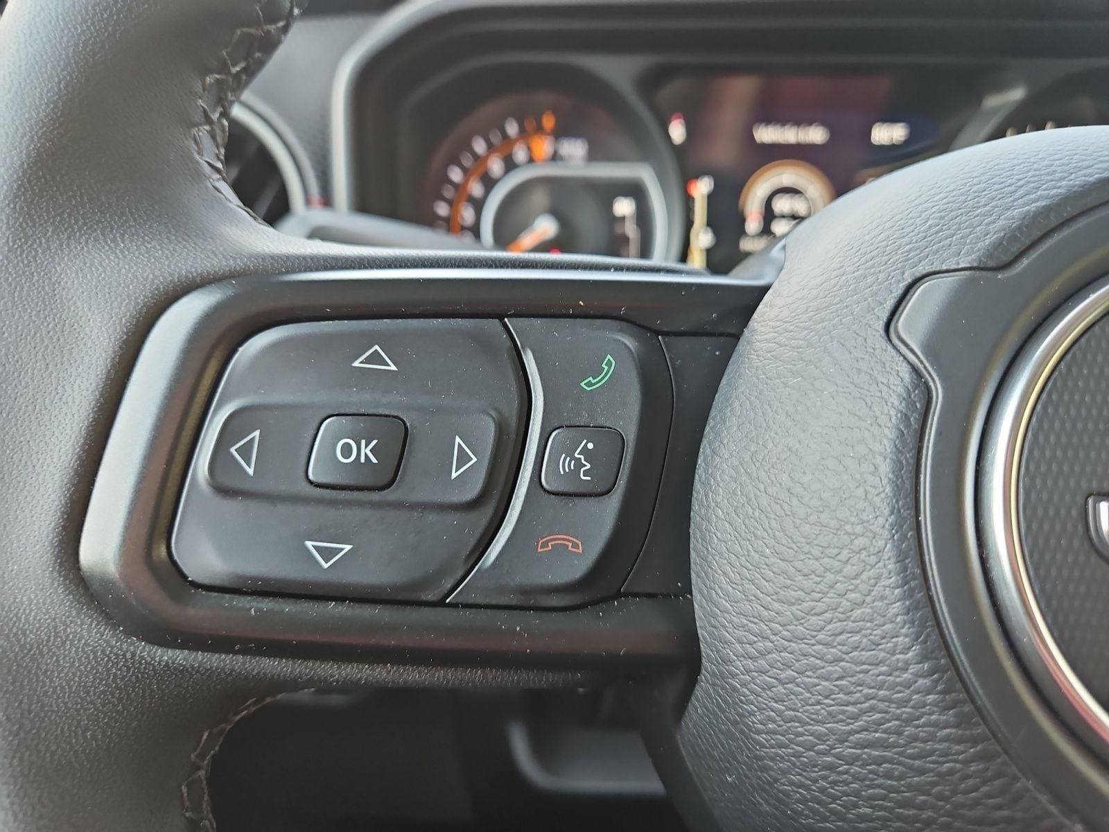 Pre-Owned 2026 Jeep Gladiator Rubicon - photo - 24
