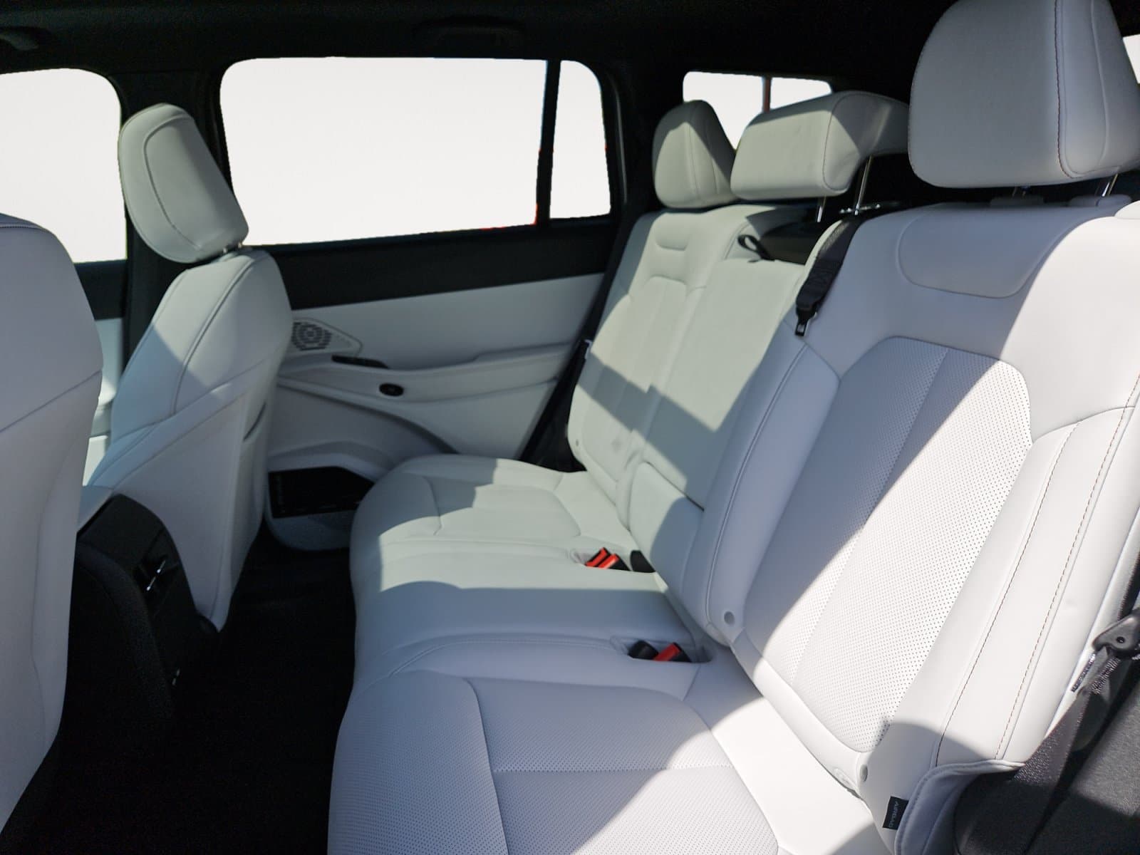 New 2026 Jeep Cherokee Limited - photo - 12