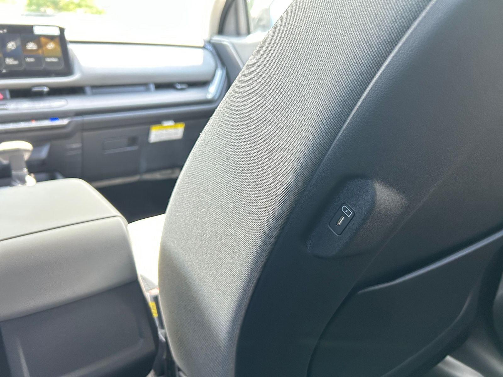 New 2027 Kia Seltos S - photo - 22