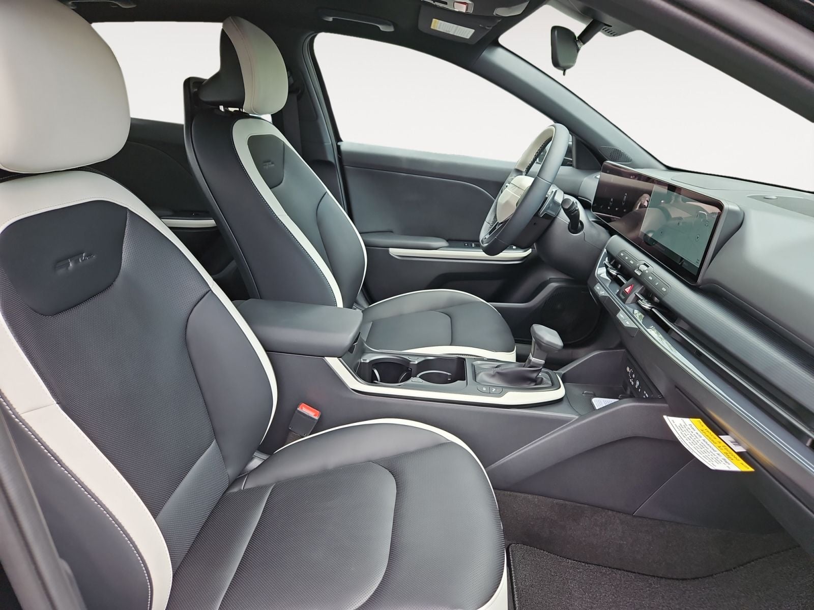 New 2026 Kia K4 GT-Line Turbo - photo - 14