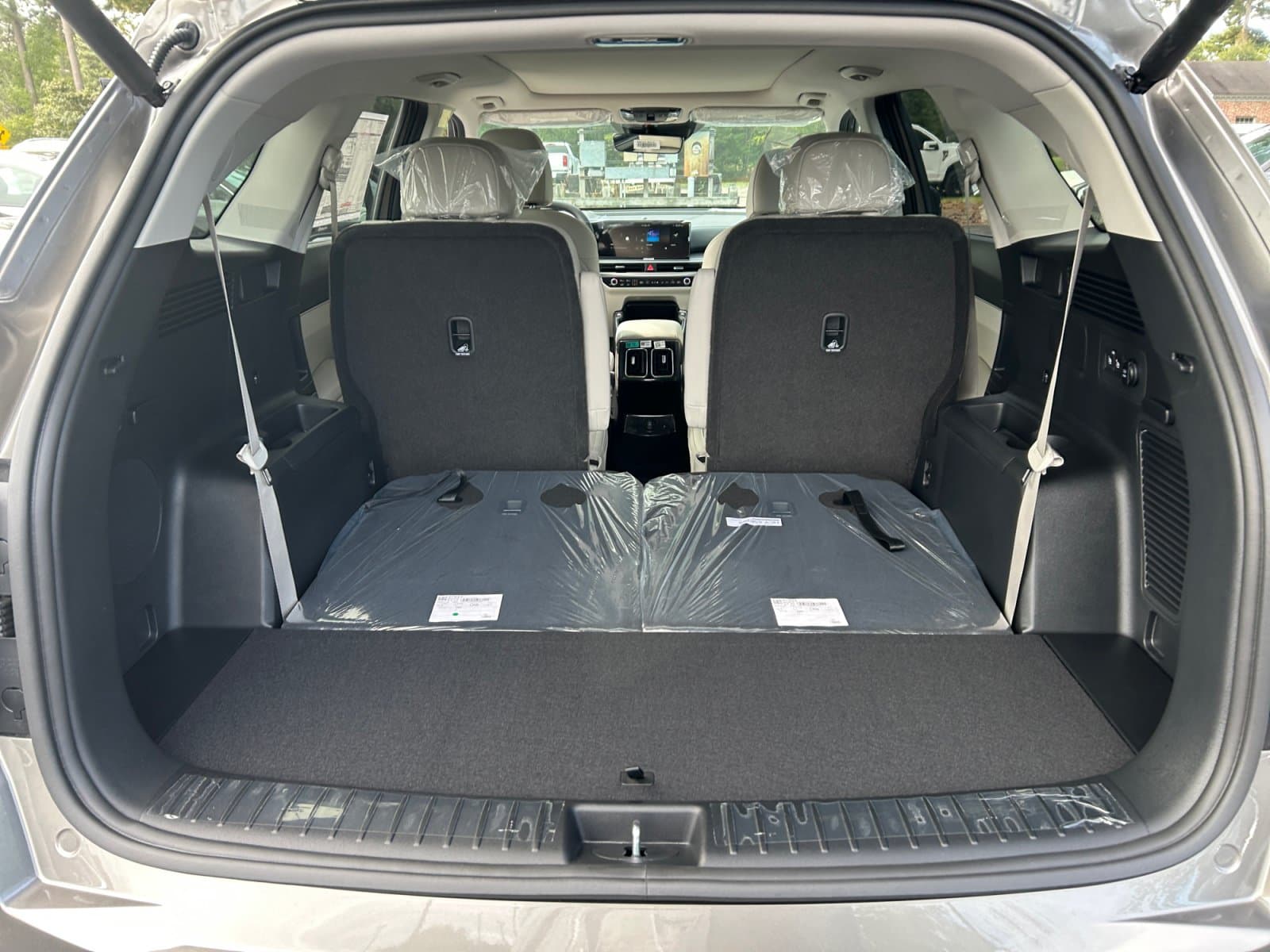 New 2026 Kia Sorento Hybrid EX - photo - 15