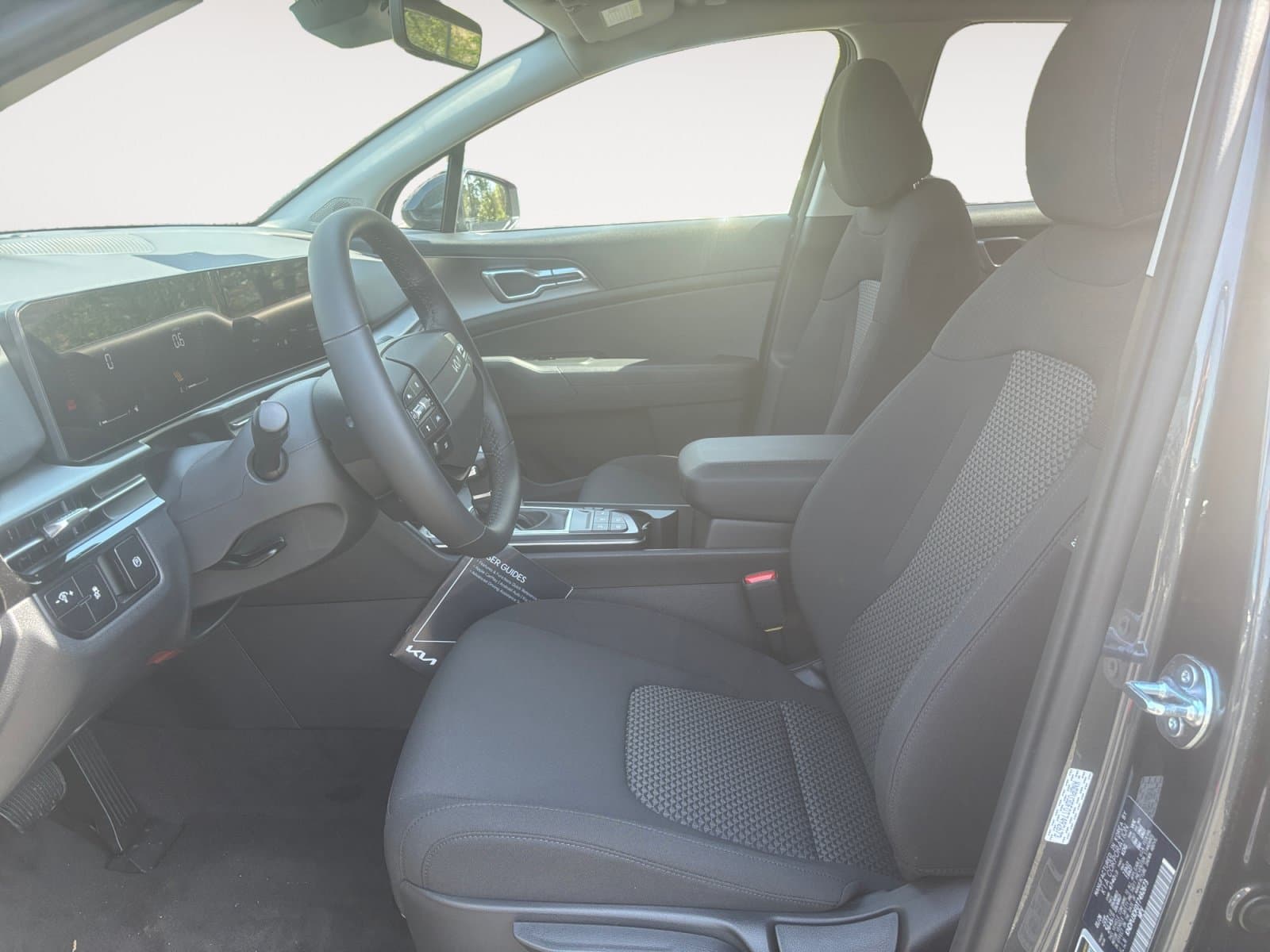 New 2026 Kia Sportage LX - photo - 8