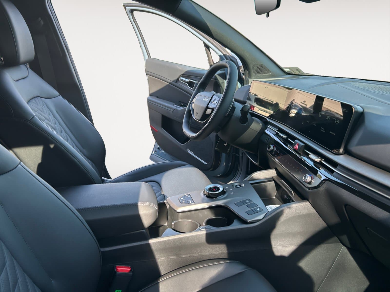 New 2027 Kia Sportage Hybrid X-Line - photo - 14