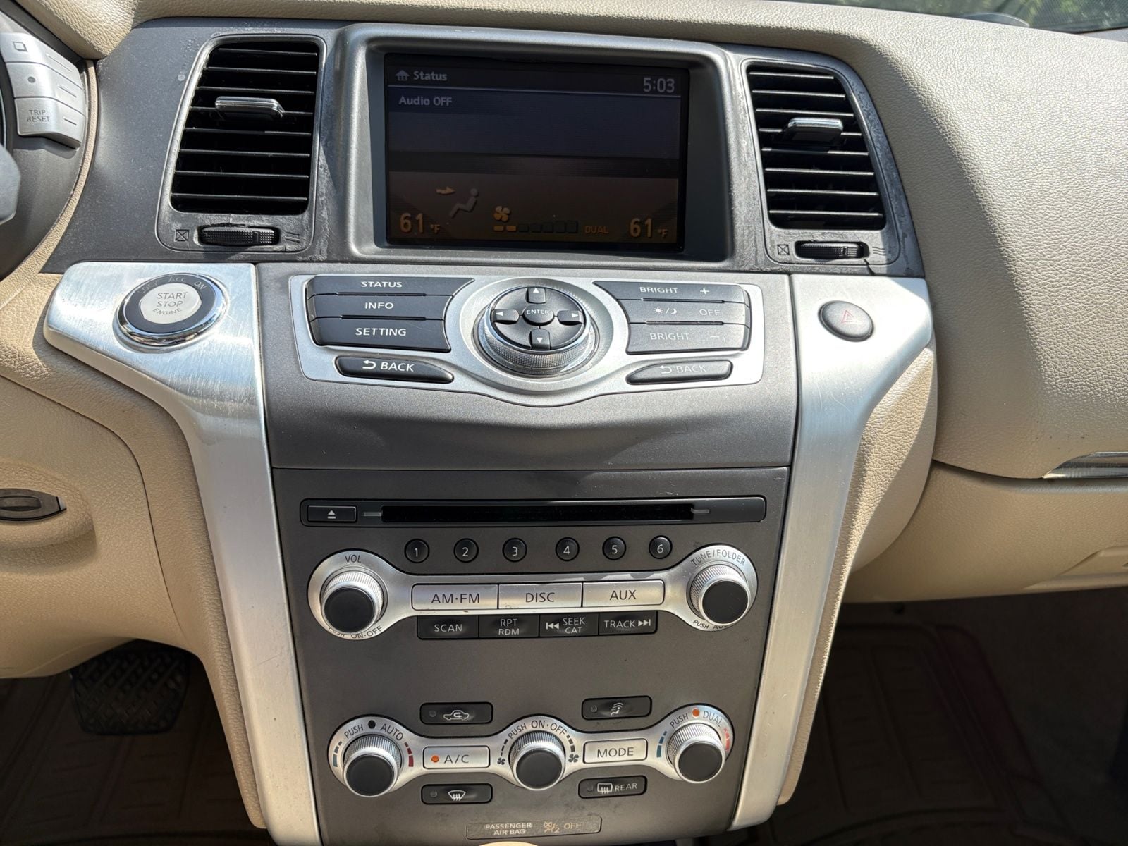Pre-Owned 2014 Nissan Murano SL - photo - 28