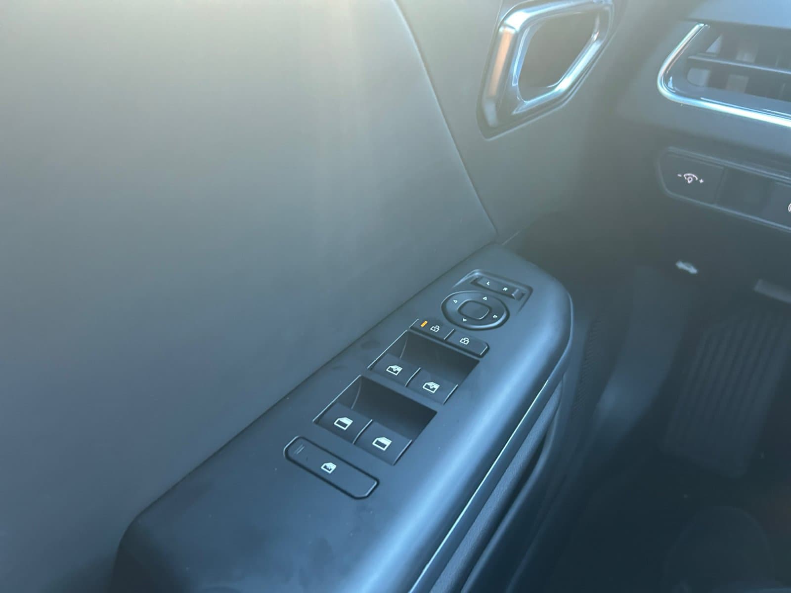 New 2026 Kia K4 EX - photo - 20