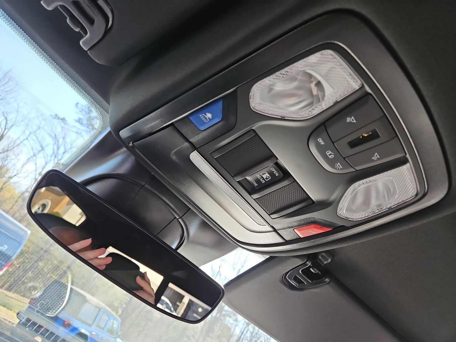 New 2026 Ram 2500 Tradesman - photo - 29