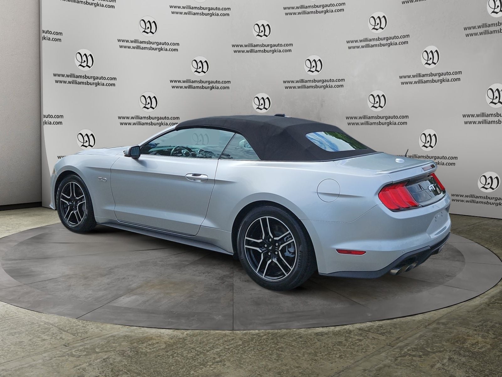 Pre-Owned 2019 Ford Mustang GT Premium - photo - 2