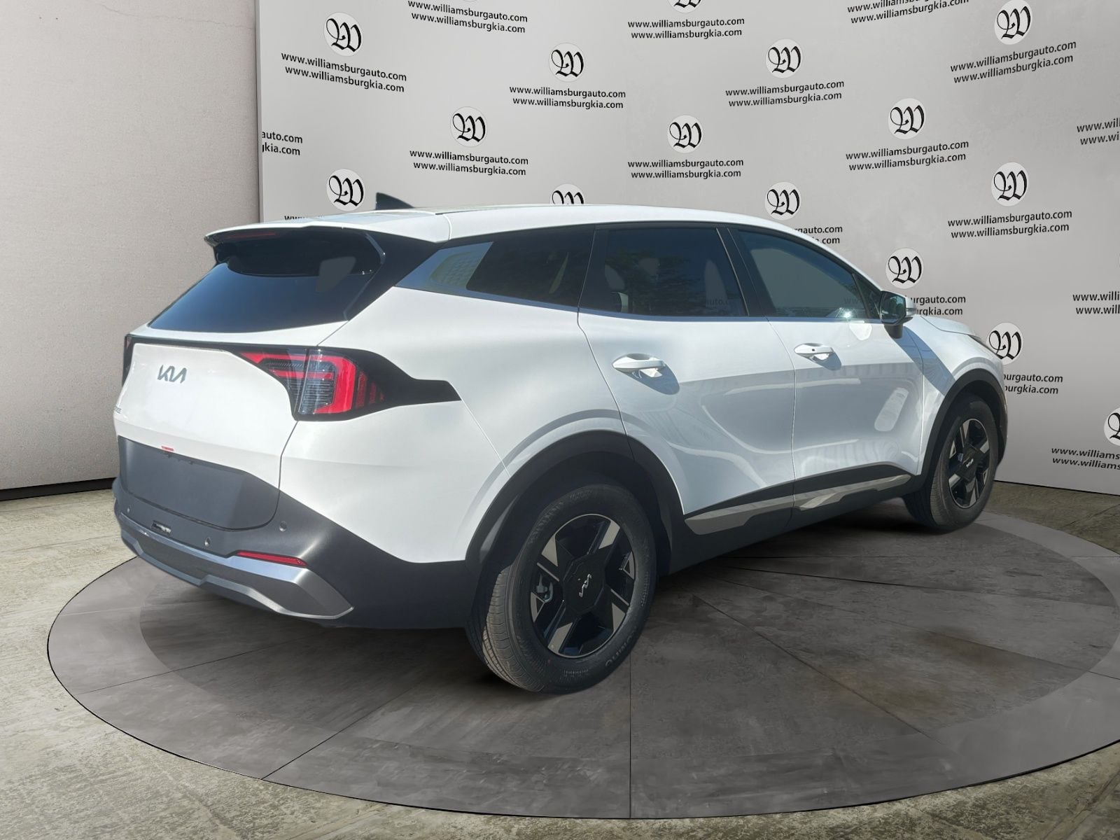New 2026 Kia Sportage LX - photo - 4