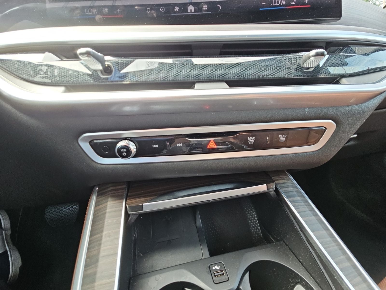 Pre-Owned 2024 BMW X5 xDrive40i - photo - 26