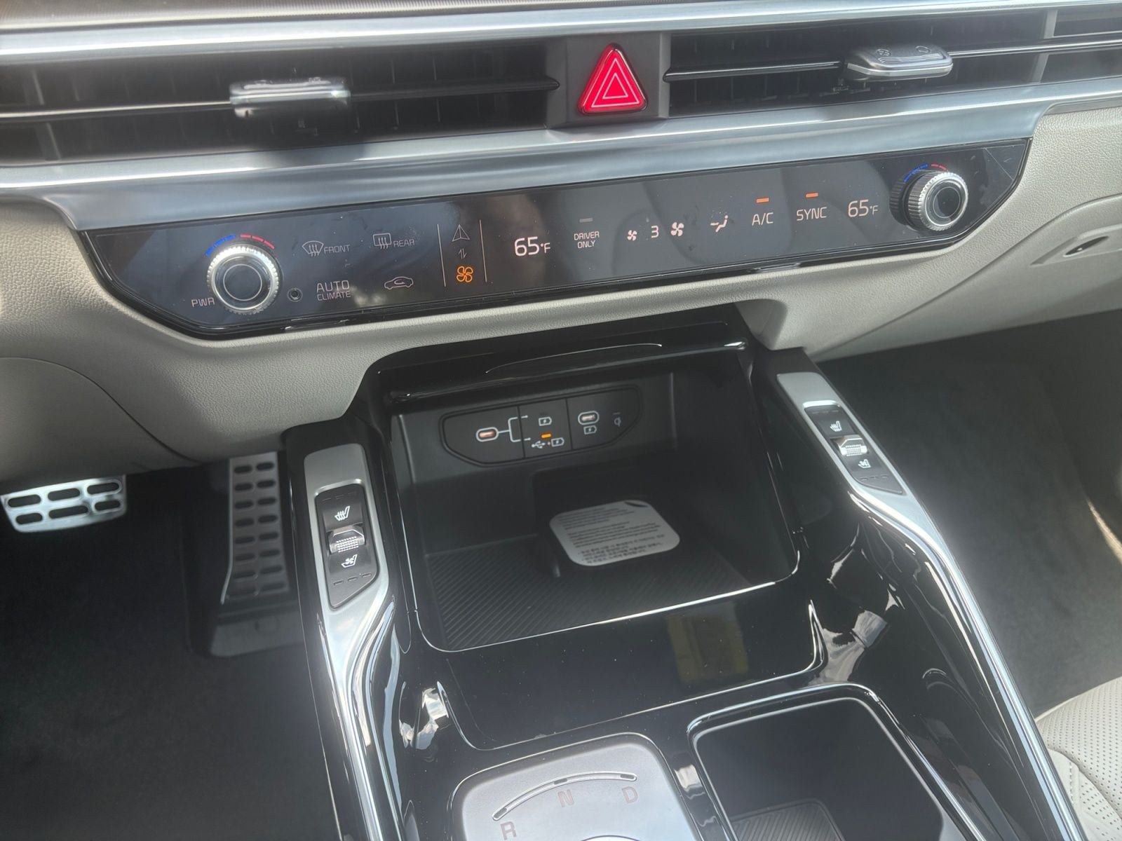 New 2026 Kia Sorento Hybrid X-Line SX Prestige - photo - 26