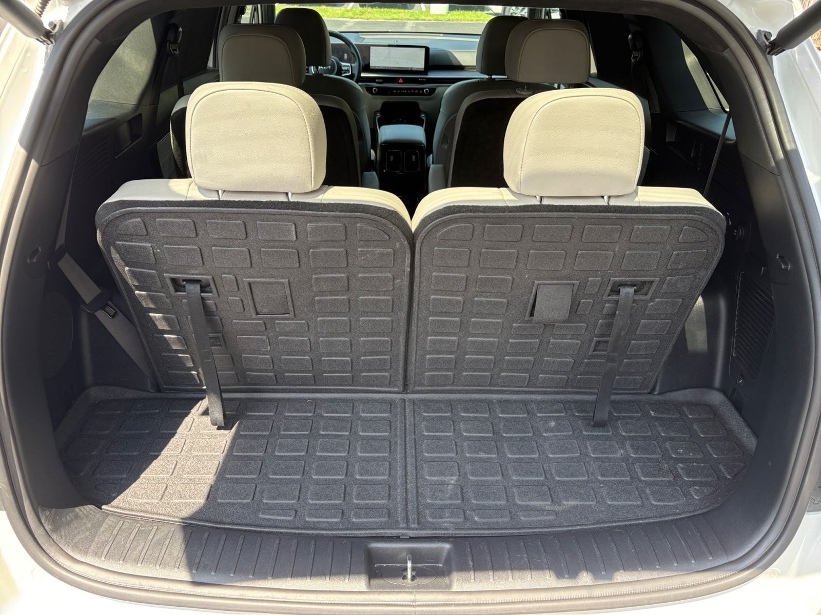 Pre-Owned 2025 Kia Sorento Plug-In Hybrid SX Prestige - photo - 19