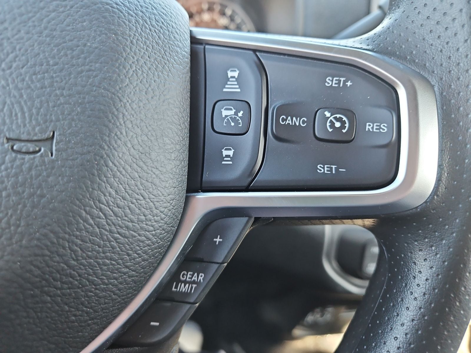 New 2026 Ram 2500 Tradesman - photo - 25
