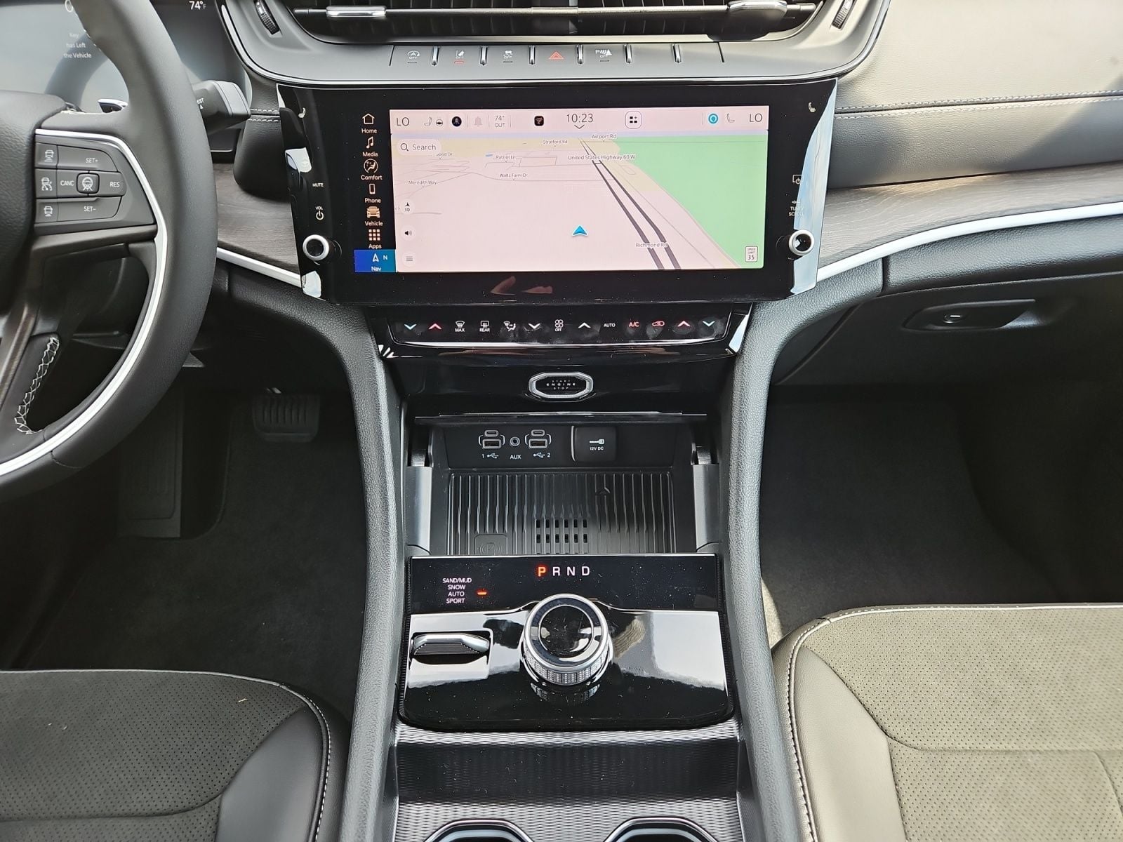 New 2026 Jeep Grand Cherokee L Altitude - photo - 10