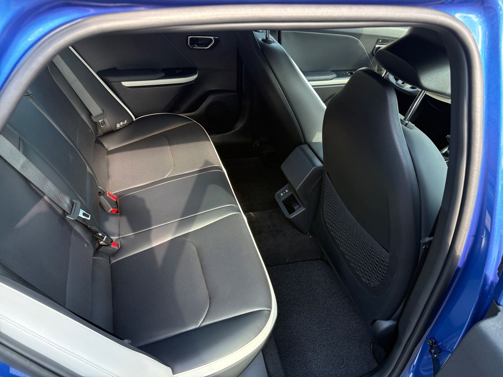 New 2026 Kia K4 GT-Line - photo - 15
