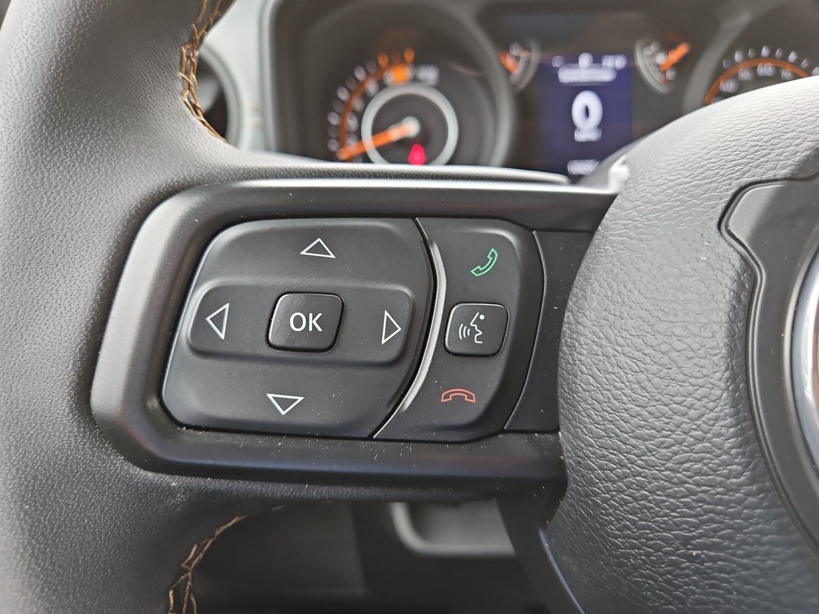 Pre-Owned 2024 Jeep Wrangler Sport S - photo - 23