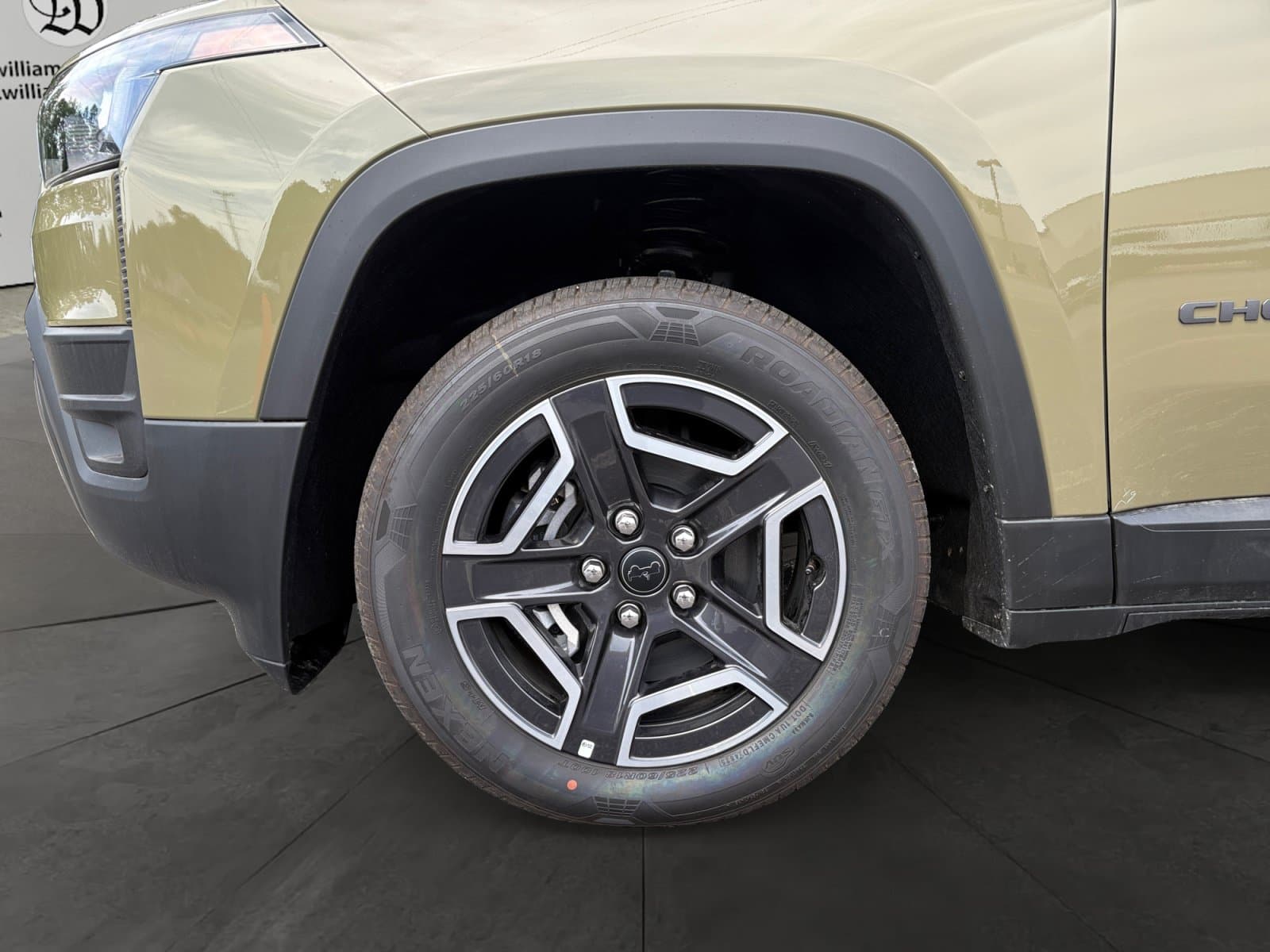 New 2026 Jeep Cherokee Laredo - photo - 13