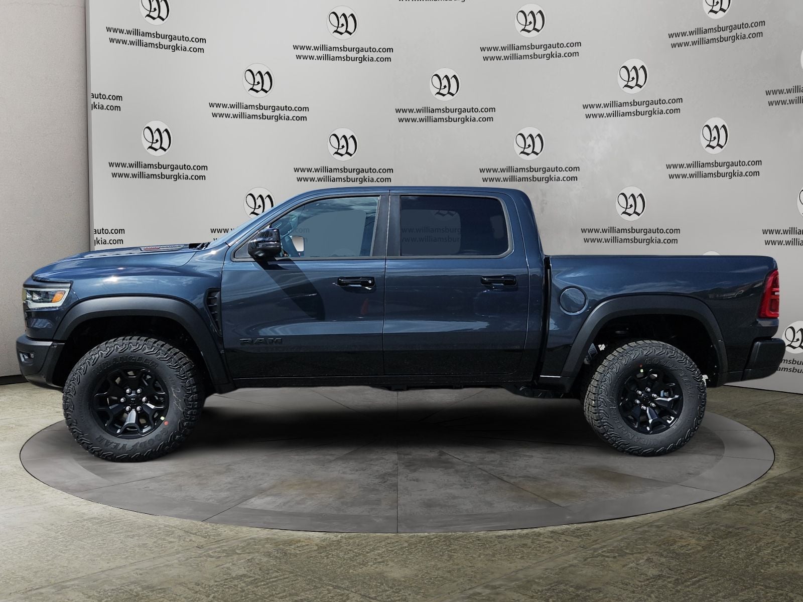 New 2026 Ram 1500 RHO - photo - 1