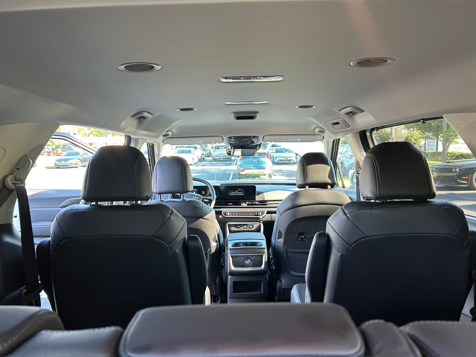 New 2027 Kia Carnival Hybrid EX - photo - 17