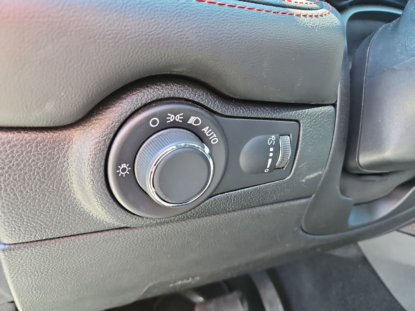 Pre-Owned 2024 Dodge Durango GT Plus - photo - 22