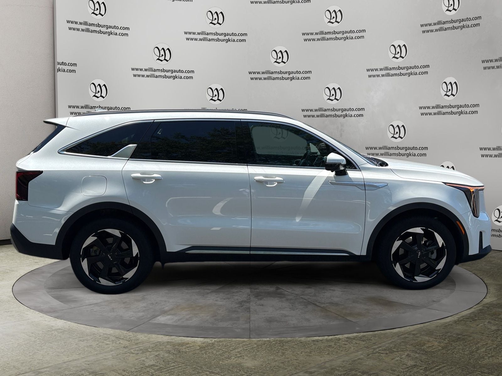 Pre-Owned 2025 Kia Sorento Plug-In Hybrid SX Prestige - photo - 5