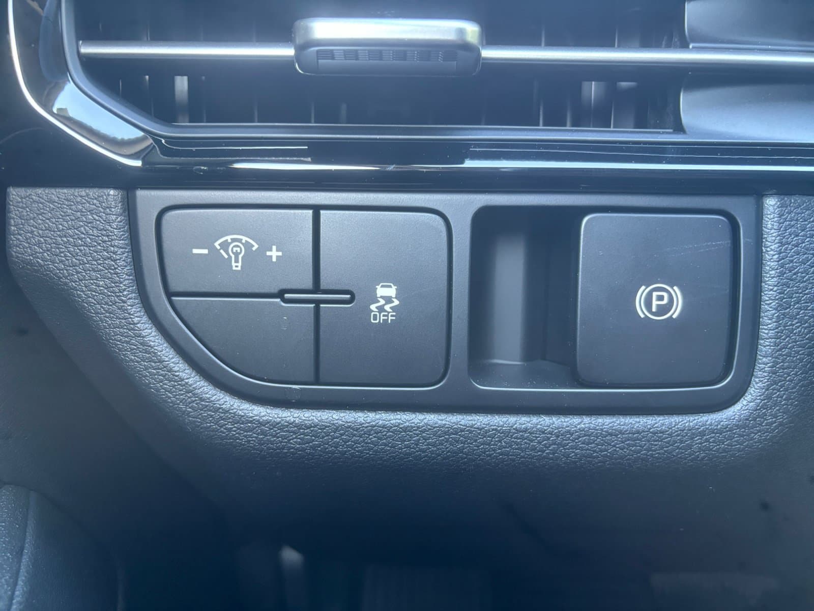 New 2026 Kia Sportage LX - photo - 20