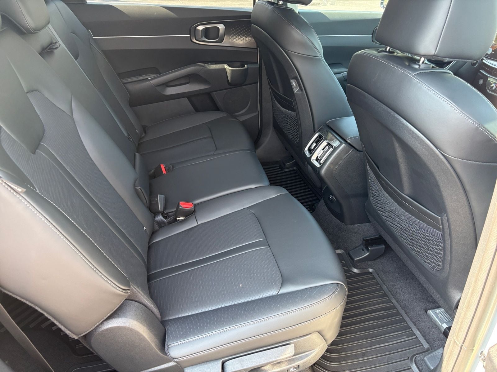 New 2026 Kia Sorento S - photo - 15