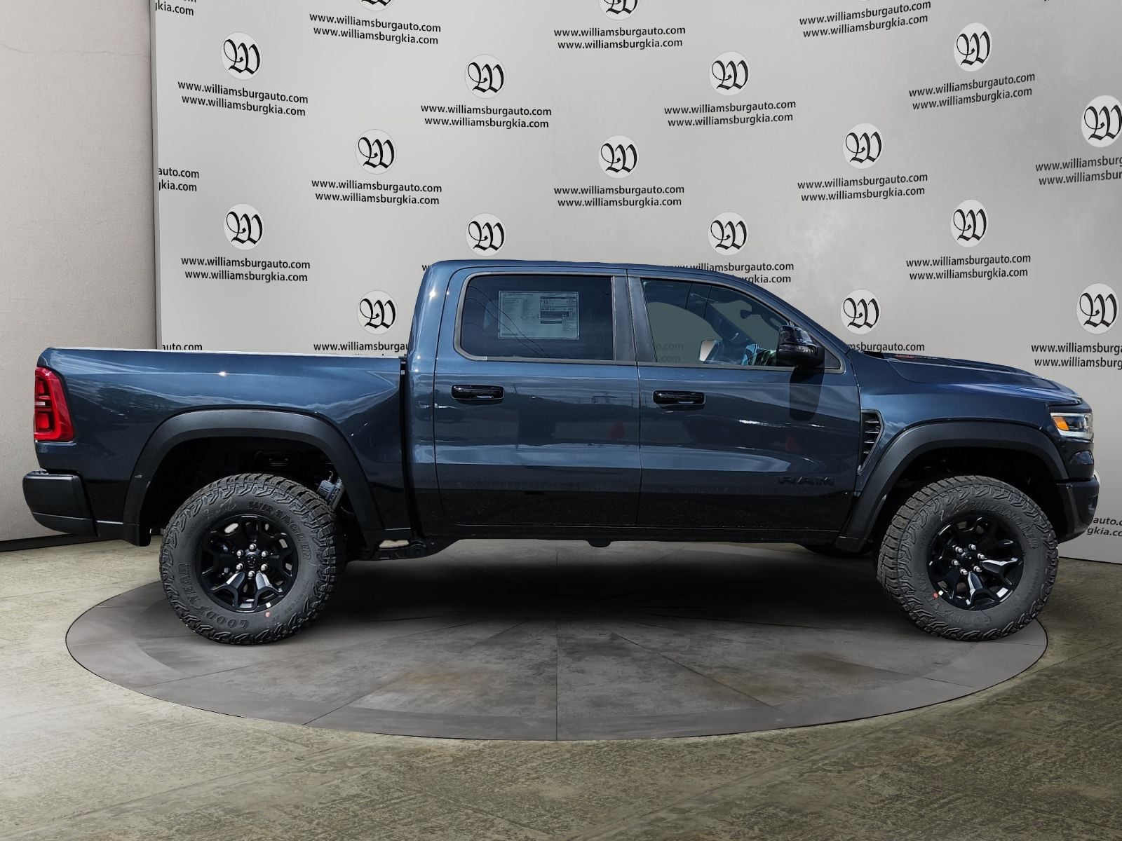 New 2026 Ram 1500 RHO - photo - 5