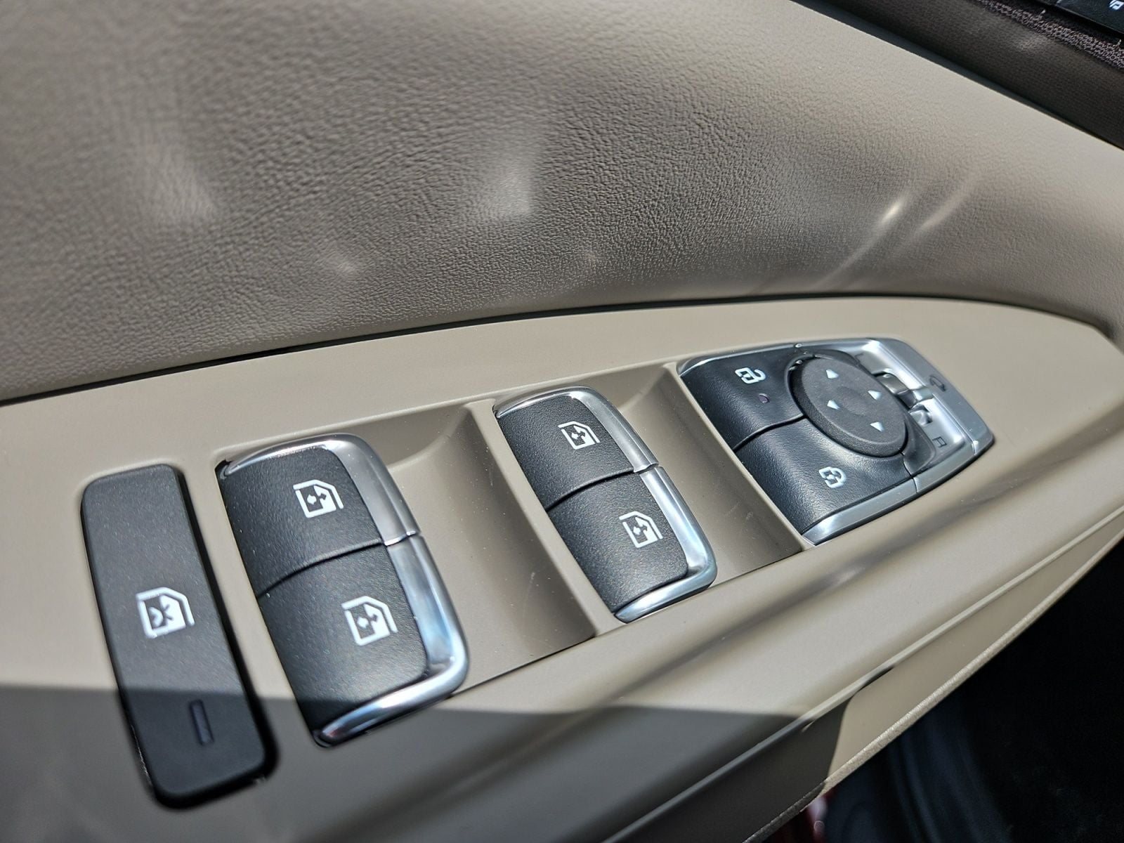 New 2026 Kia Carnival Hybrid EX - photo - 22