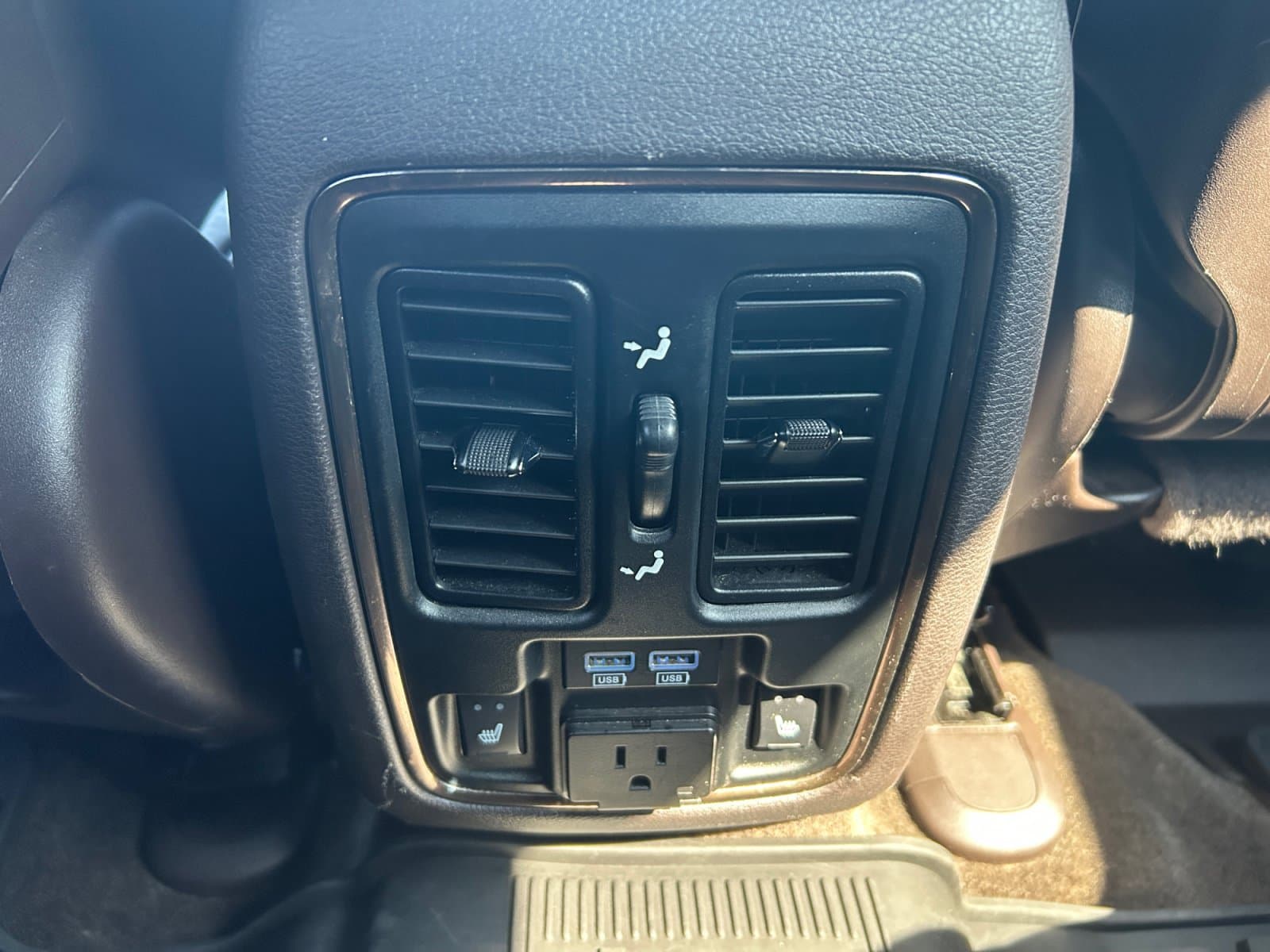 Pre-Owned 2017 Jeep Grand Cherokee Summit - photo - 17