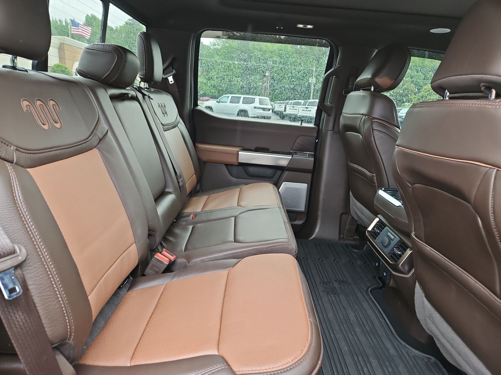 Pre-Owned 2024 Ford F-150 King Ranch - photo - 16