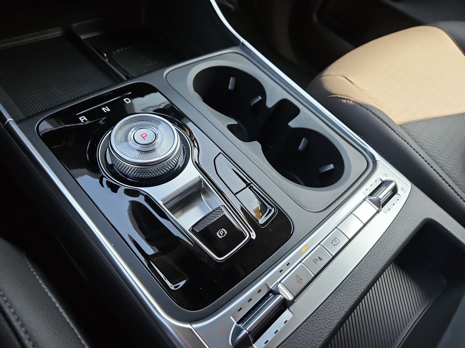 New 2027 Kia Carnival Hybrid SX Prestige - photo - 26