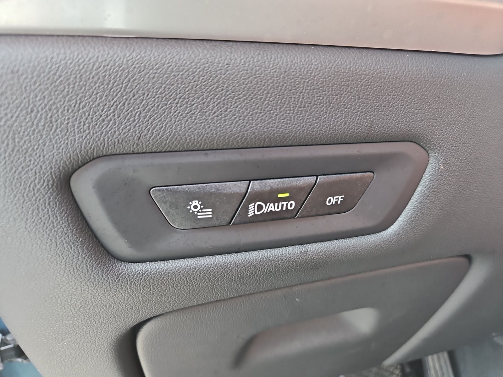 Pre-Owned 2024 BMW X5 xDrive40i - photo - 21