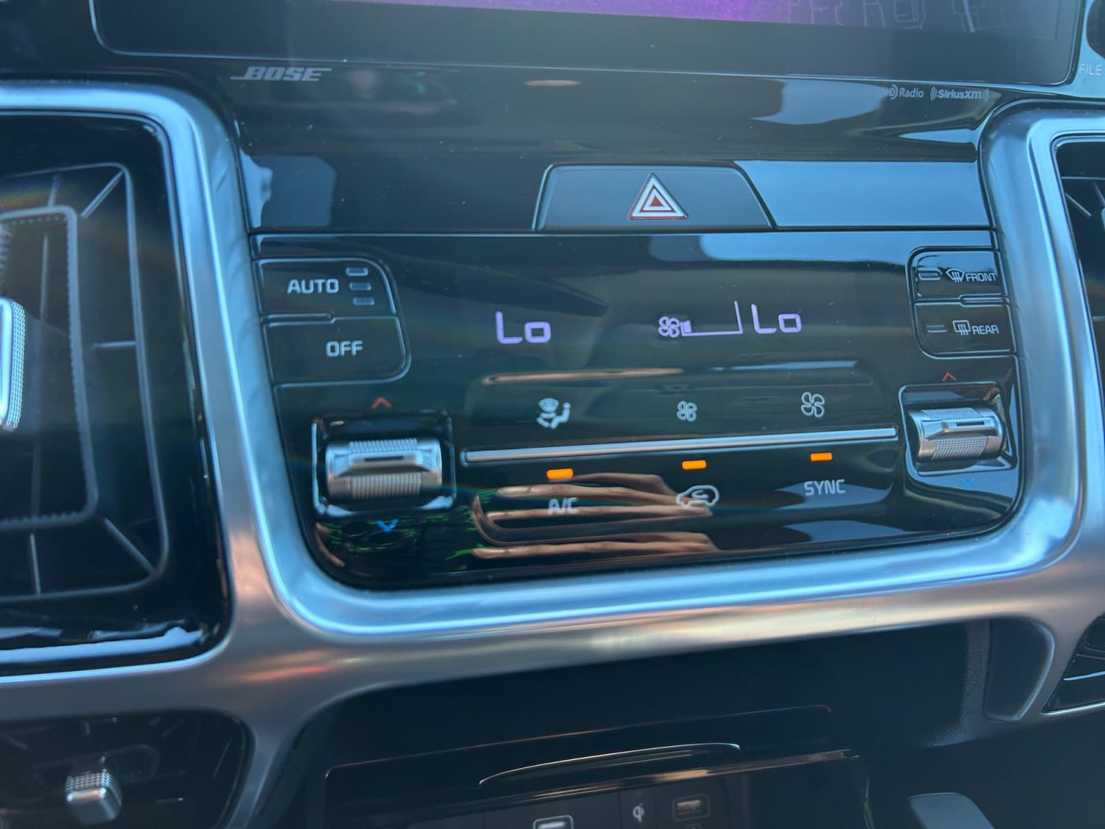 Pre-Owned 2023 Kia Sorento X-Line SX Prestige - photo - 27