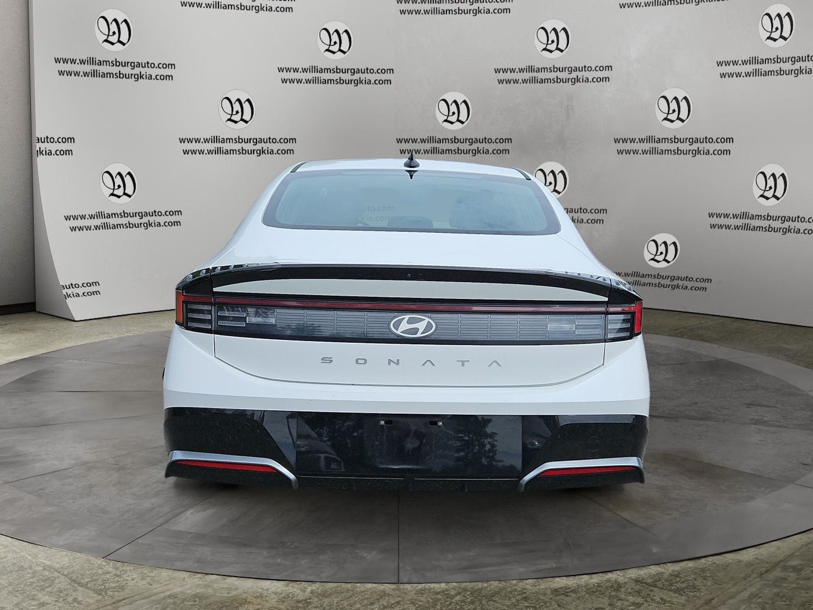 Pre-Owned 2025 Hyundai Sonata SEL - photo - 3