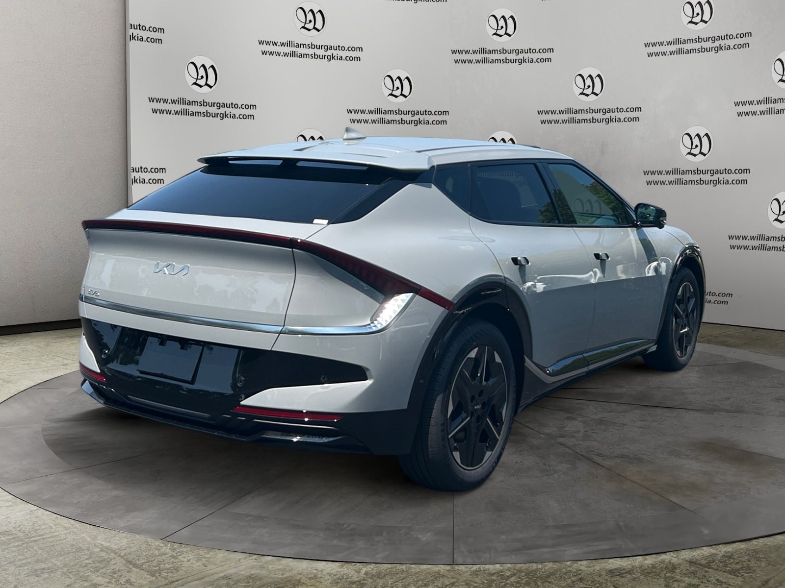 New 2026 Kia EV6 Wind - photo - 4