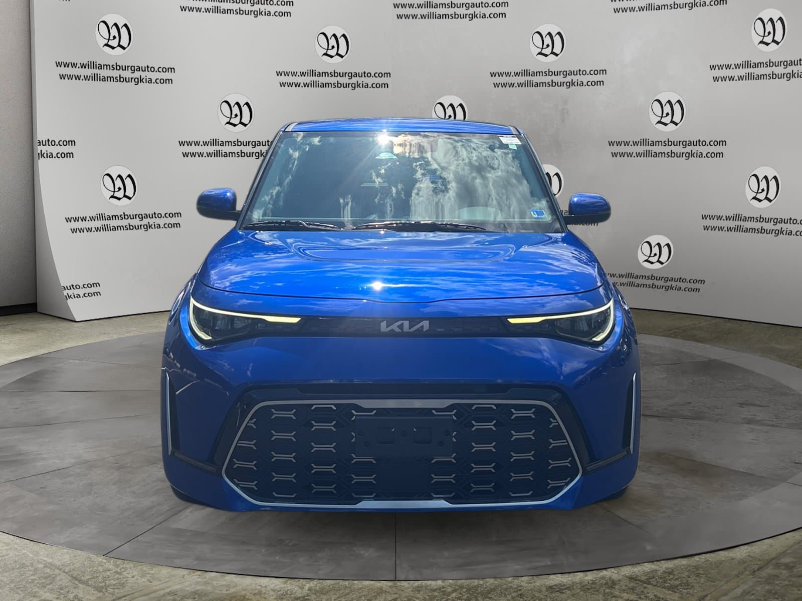 Pre-Owned 2024 Kia Soul GT-Line - photo - 7
