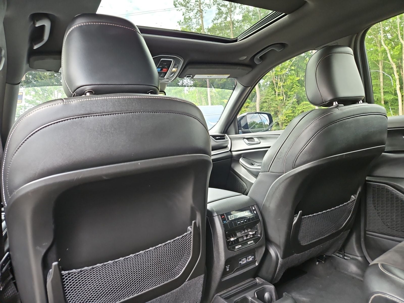 Pre-Owned 2023 Jeep Grand Cherokee L Altitude - photo - 20