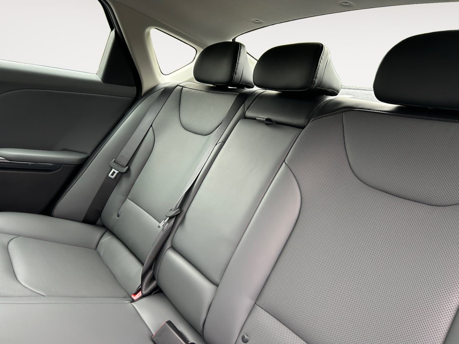 New 2026 Kia K4 EX - photo - 12