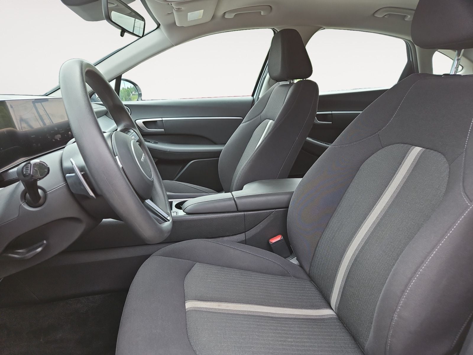 Pre-Owned 2025 Hyundai Sonata SEL - photo - 8