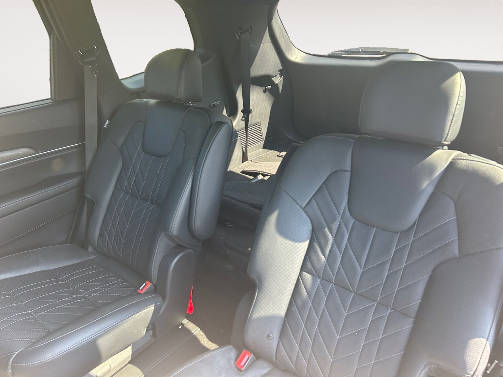 Pre-Owned 2023 Kia Telluride SX X-Line - photo - 12