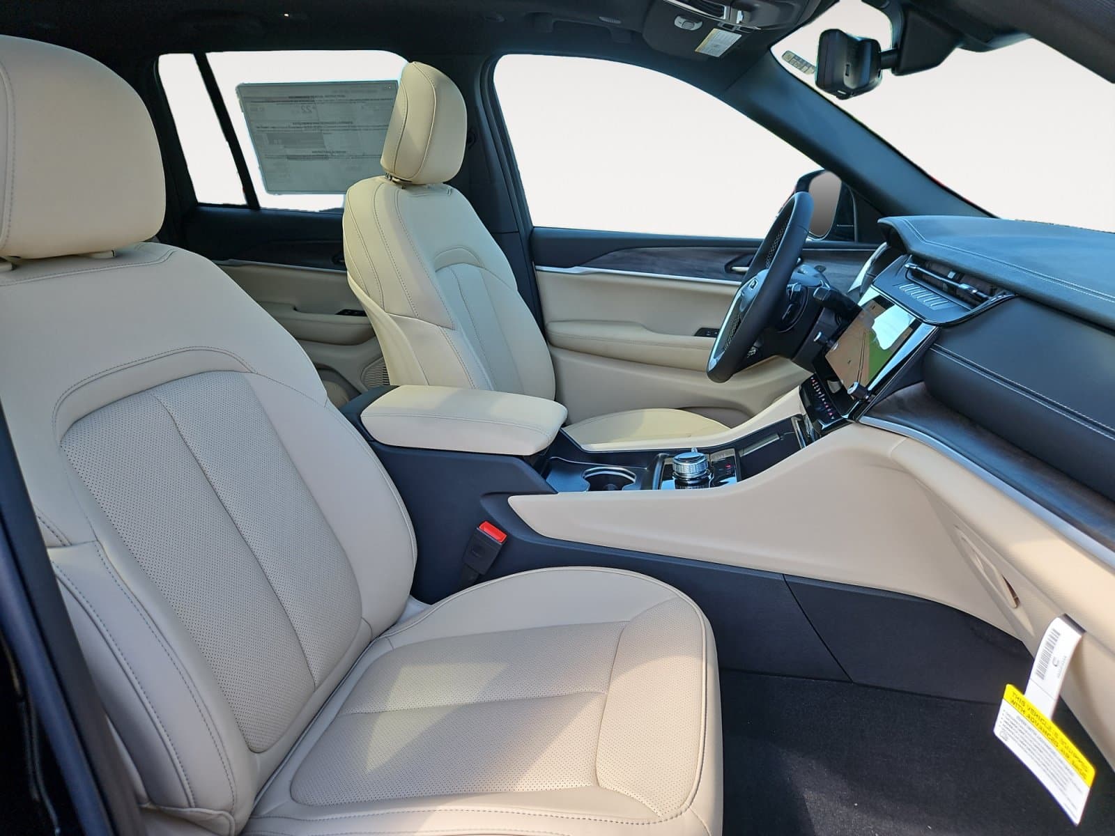 New 2027 Jeep Grand Cherokee Limited - photo - 14