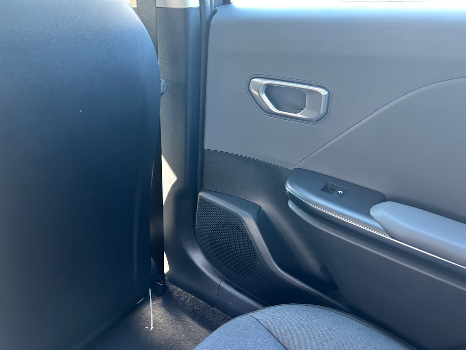New 2026 Kia K4 LXS - photo - 19