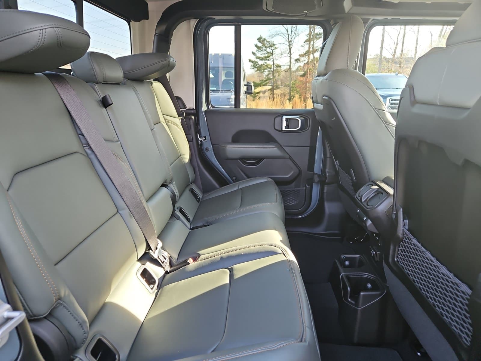 New 2026 Jeep Gladiator Mojave - photo - 16