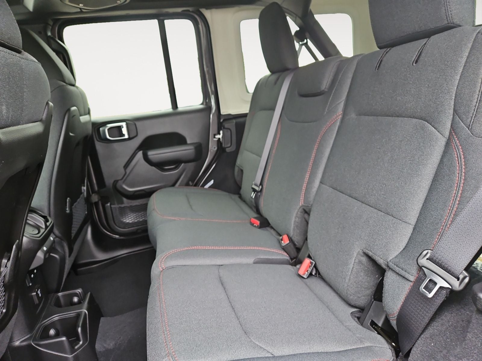 New 2026 Jeep Wrangler Rubicon - photo - 12