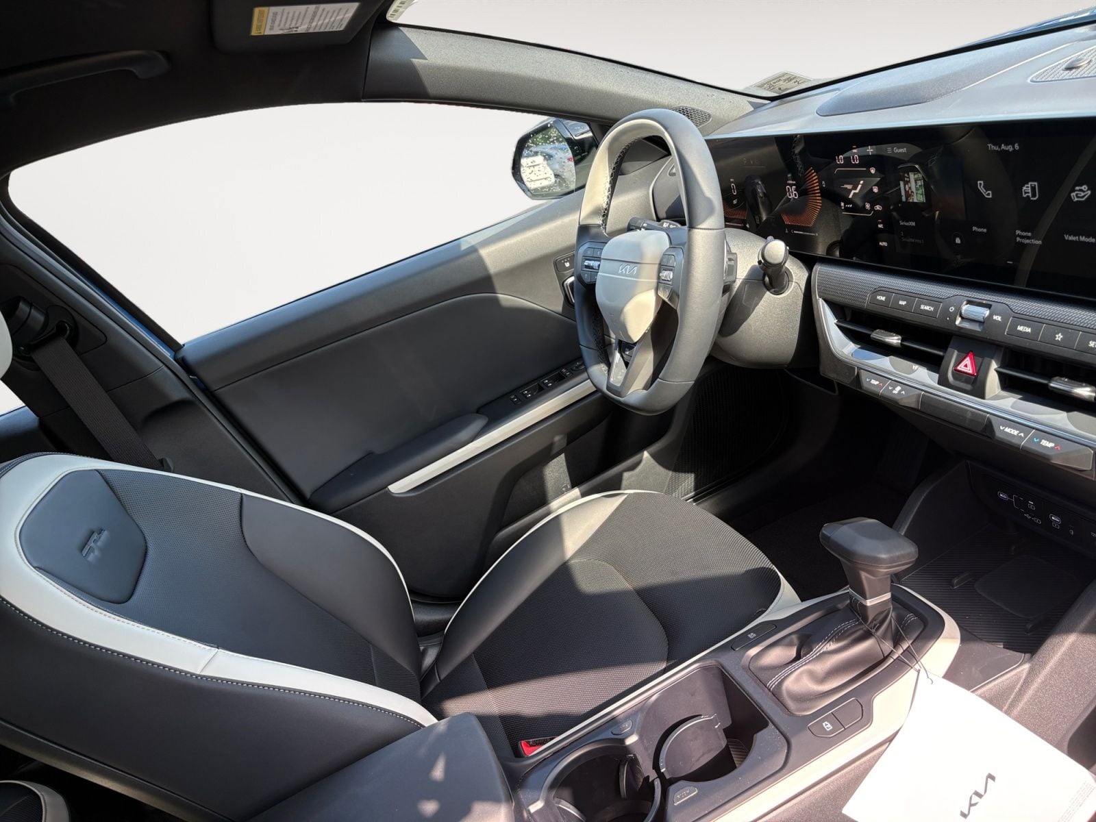 New 2026 Kia K4 GT-Line - photo - 14