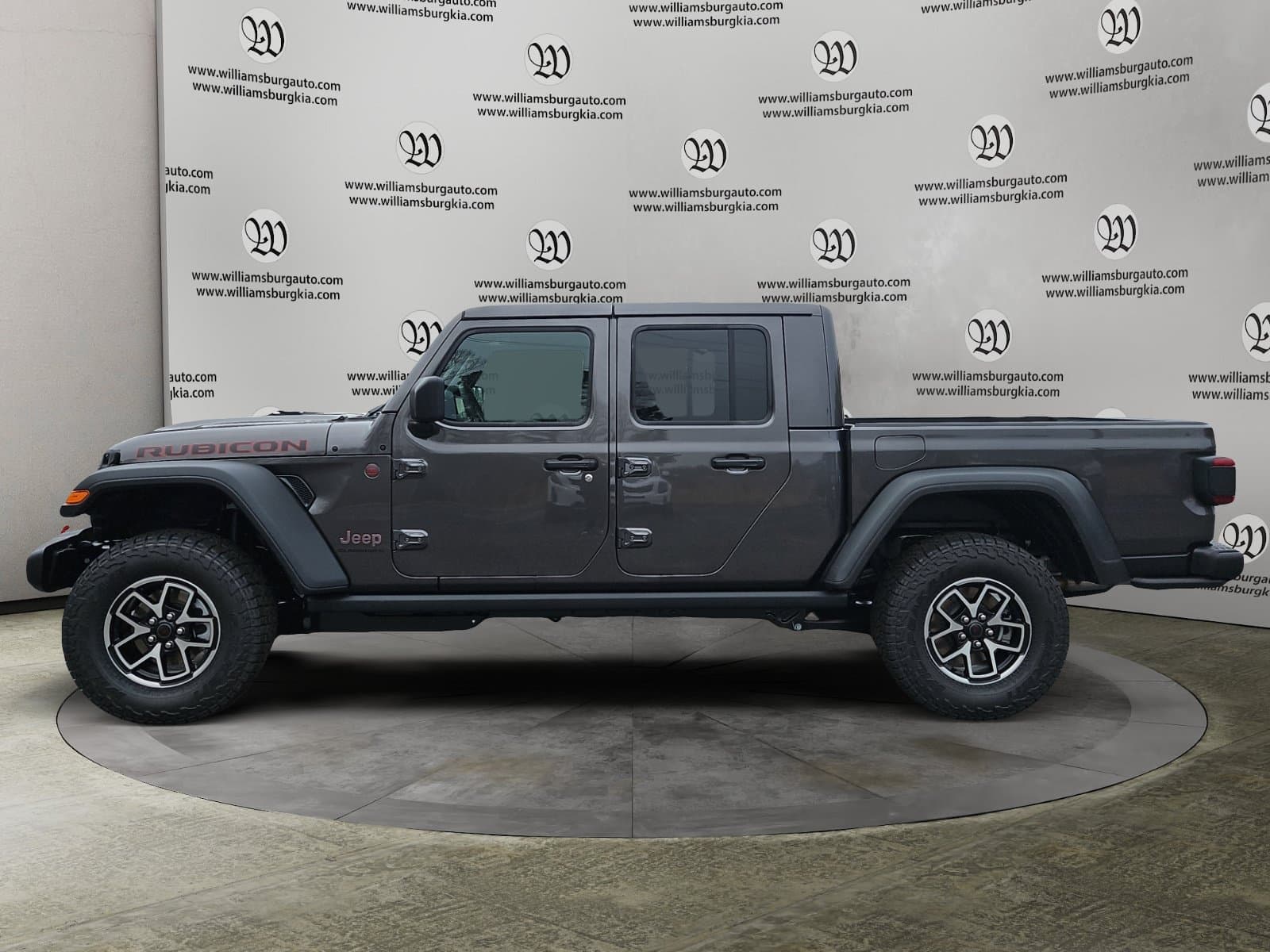 New 2026 Jeep Gladiator Rubicon - photo - 1