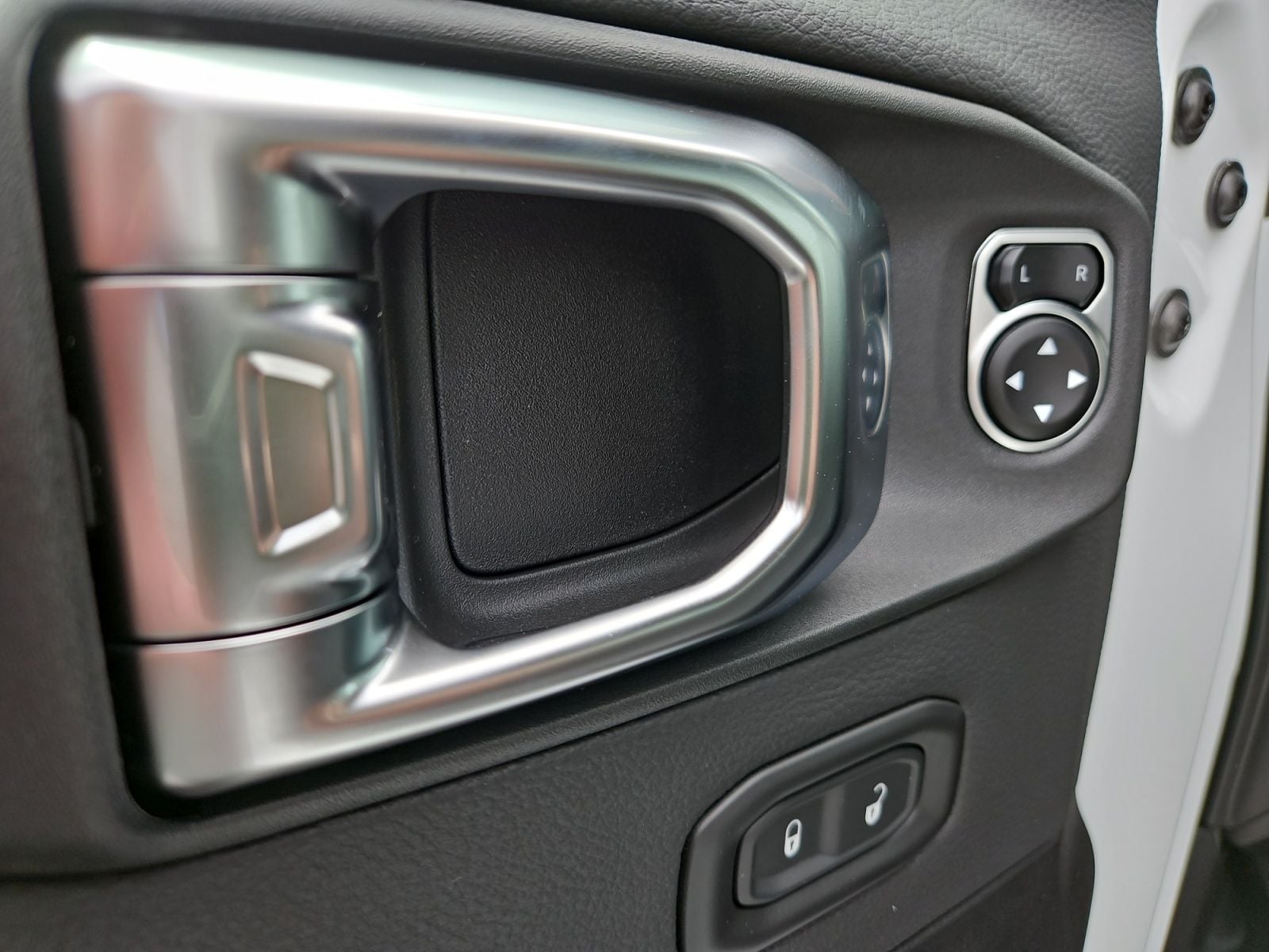 New 2026 Jeep Wrangler Rubicon - photo - 21
