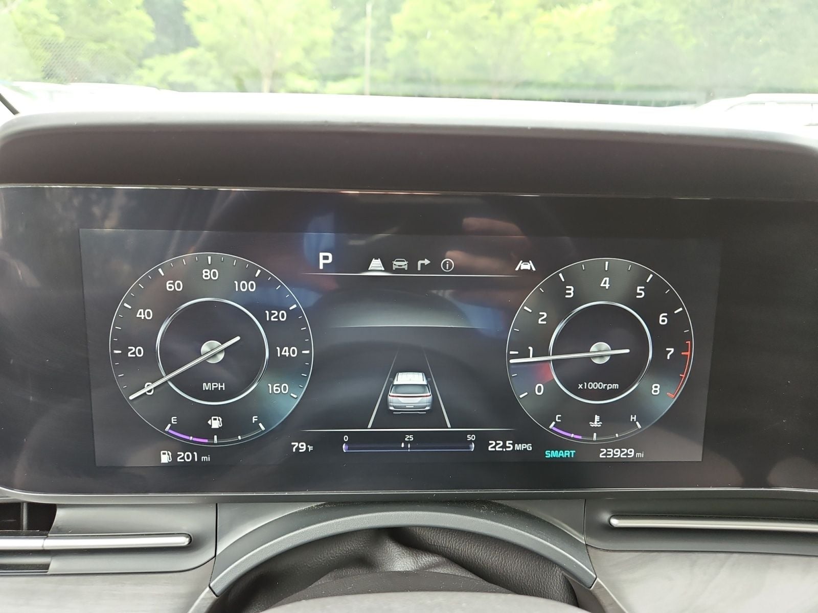 Pre-Owned 2024 Kia Carnival SX - photo - 23