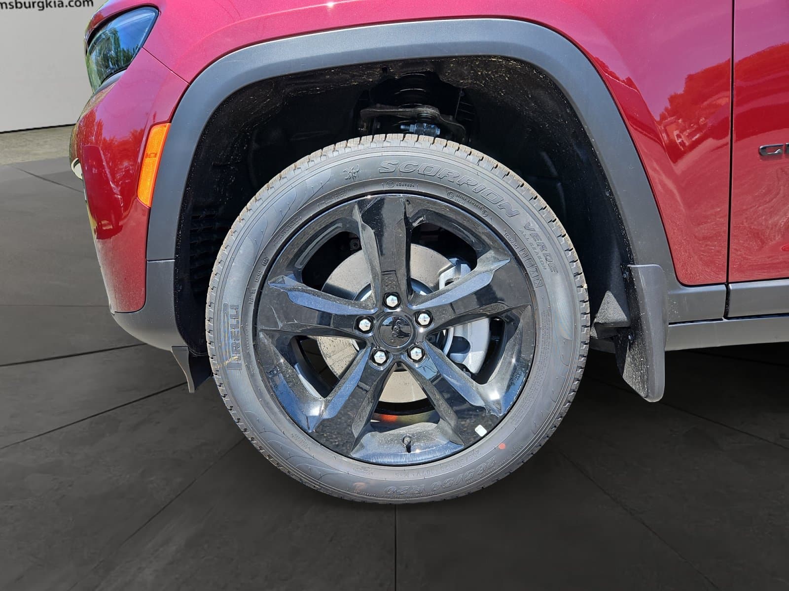 New 2026 Jeep Grand Cherokee L Limited - photo - 13